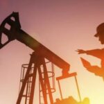 Dầu lên cao nhất kể từ năm 2014