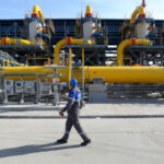 Nga chính thức khóa van vô thời hạn: Đường ống khí đốt Yamal-Europe dừng chảy sang châu Âu